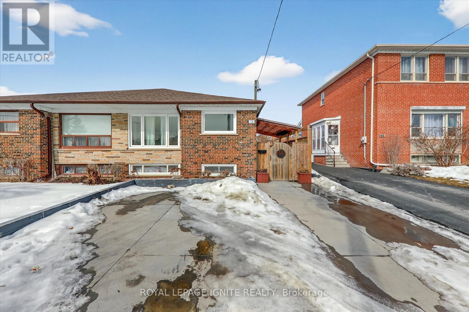 12 KANARICK CRESCENT - 1