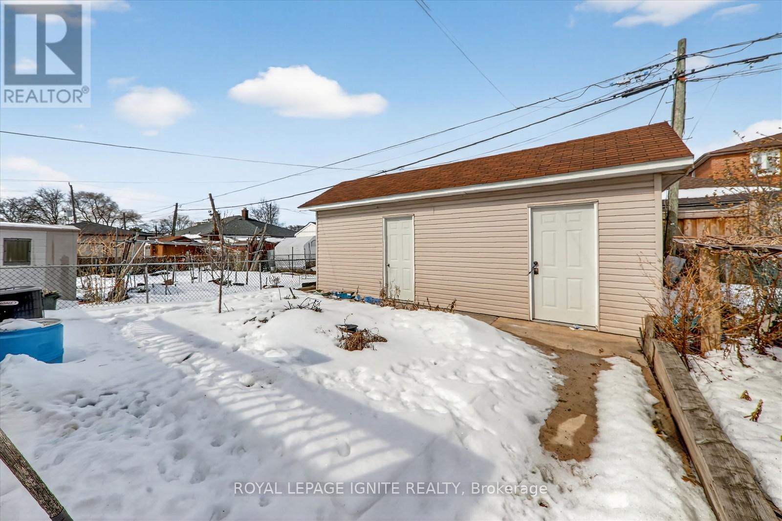 12 KANARICK CRESCENT - 20