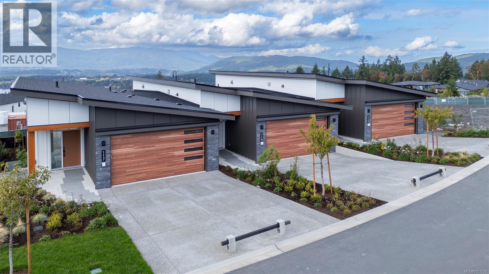 #125 3116 WOODRUSH DR - Image 2