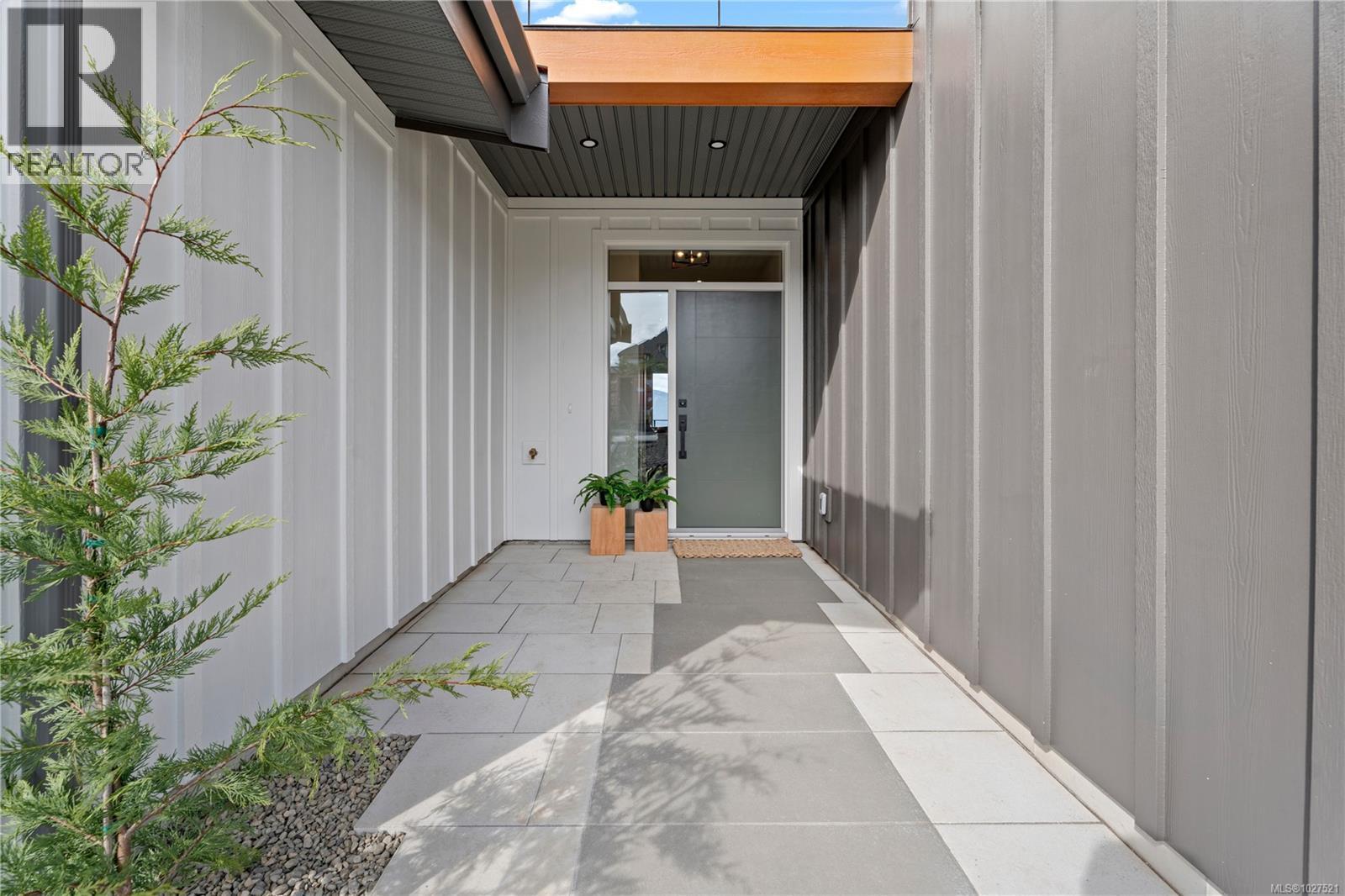 #121 3116 WOODRUSH DR - 5