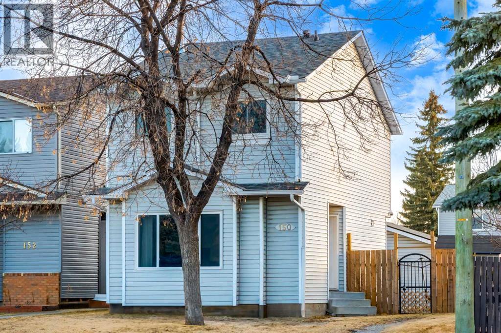 Single Family House for Sale in  Martinbrook Road NE Martindale Calgary 