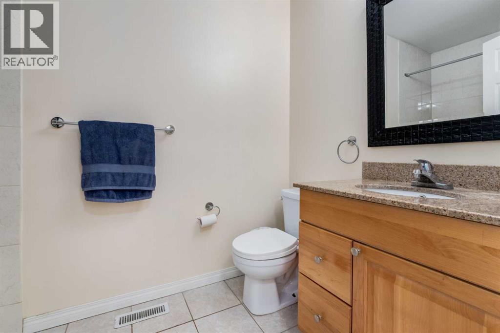 Single Family House for Sale in  Martinbrook Road NE Martindale Calgary 