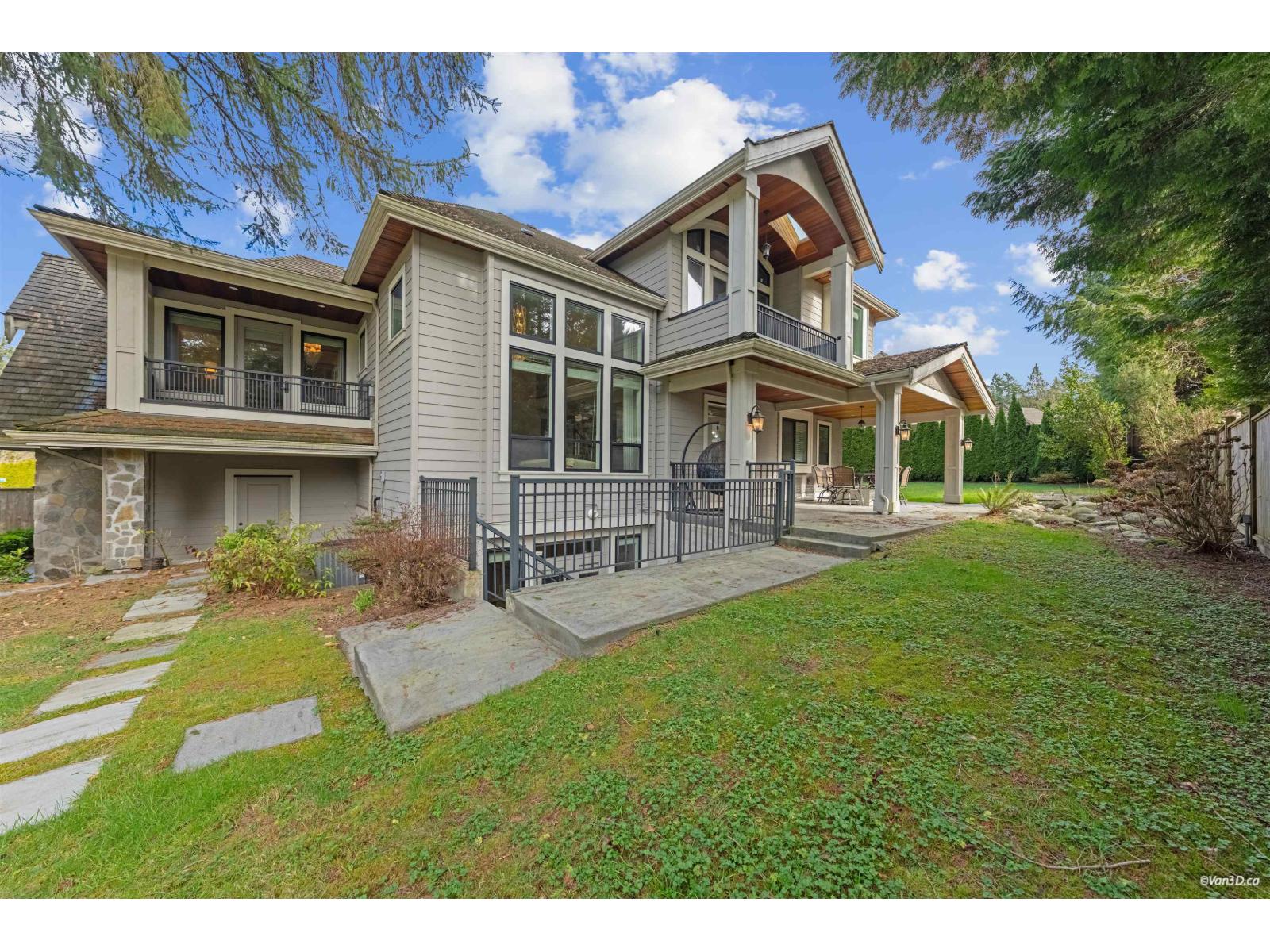 14428 33A AVENUE, Surrey