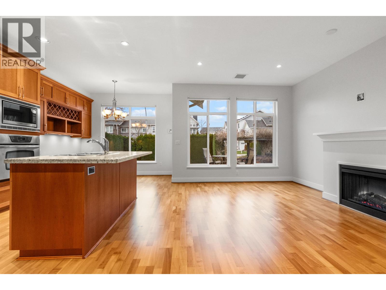 #39-5300 ADMIRAL Way, Delta