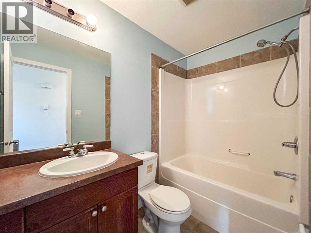 160 Hawthorn Way, Fort McMurray