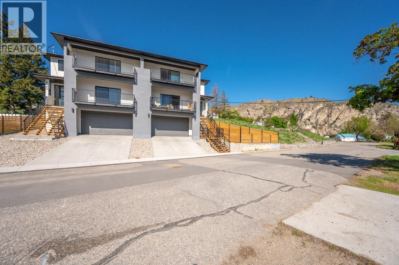 6380 Okanagan Street, Oliver