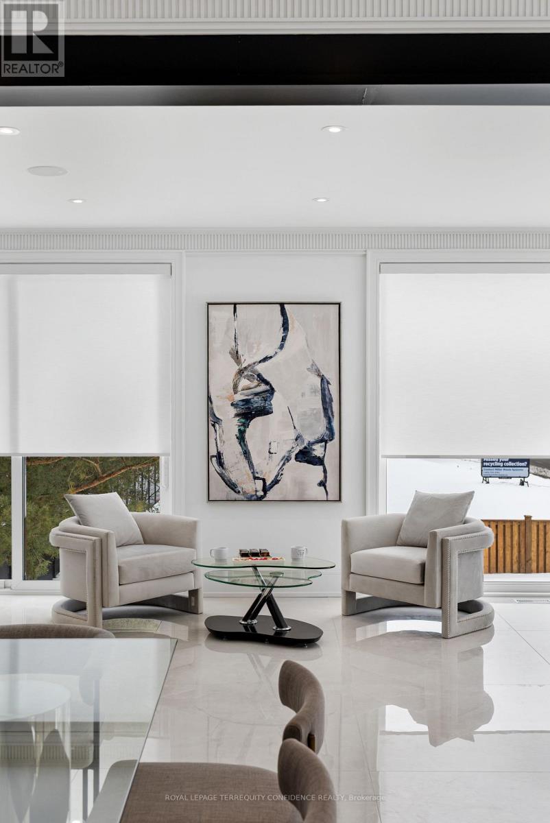 85 CRESTWOOD ROAD - Photo 4 of 47, Vaughan (Crestwood-Springfarm-Yorkhill), Ontario