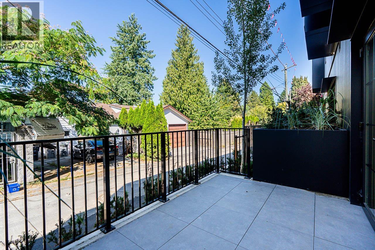 107 551 W 28TH AVENUE, Vancouver