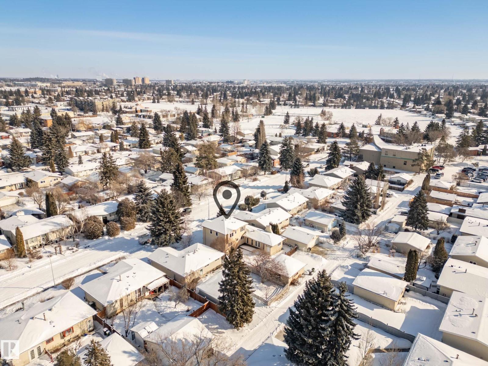 11435 37A AV NW - 52