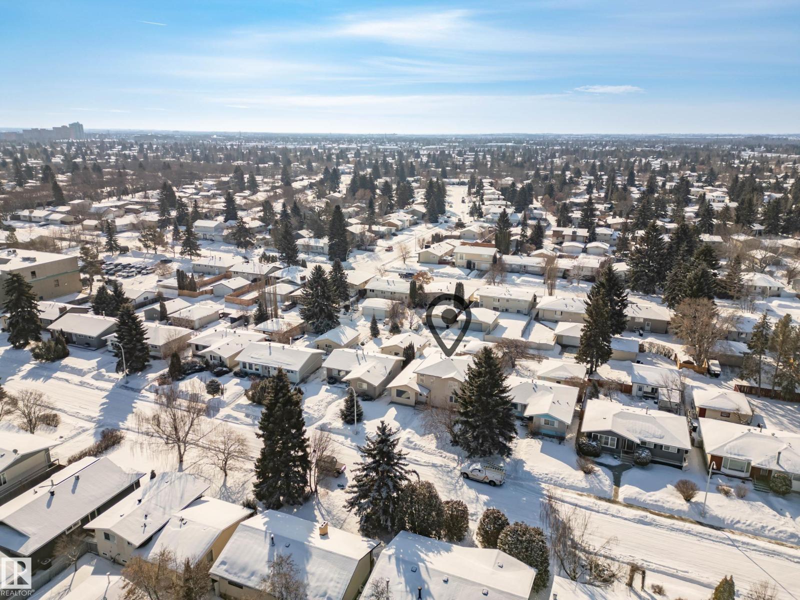 11435 37A AV NW - 53