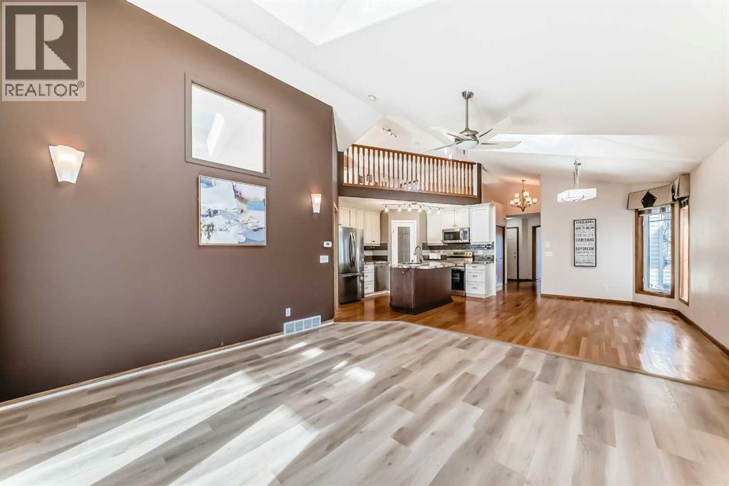 
          110 Somerglen Road Southwest
            <br/>
            <span>Calgary</span>
            , 
            <span>AB</span>
             <span>T2Y3S3</span>
         - Photo 14