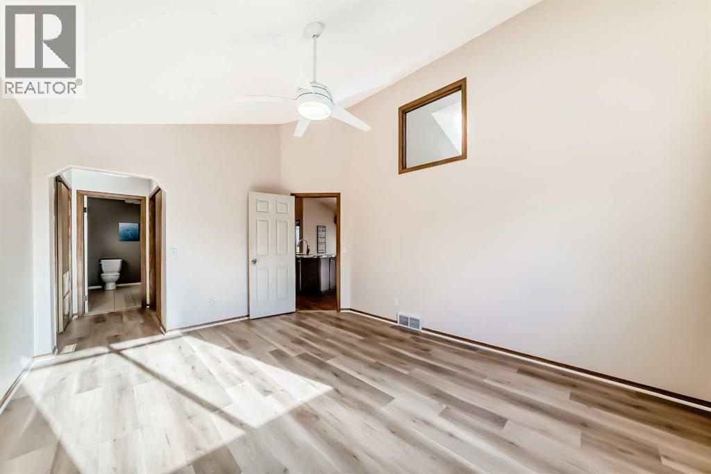 
          110 Somerglen Road Southwest
            <br/>
            <span>Calgary</span>
            , 
            <span>AB</span>
             <span>T2Y3S3</span>
         - Photo 18