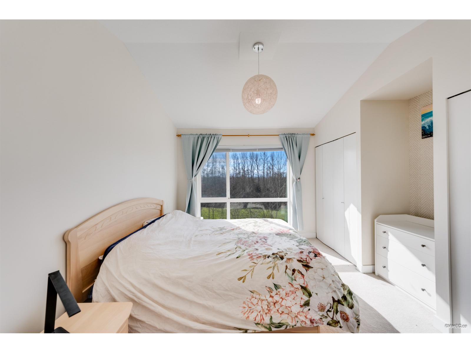 170 2228 162 STREET, Surrey