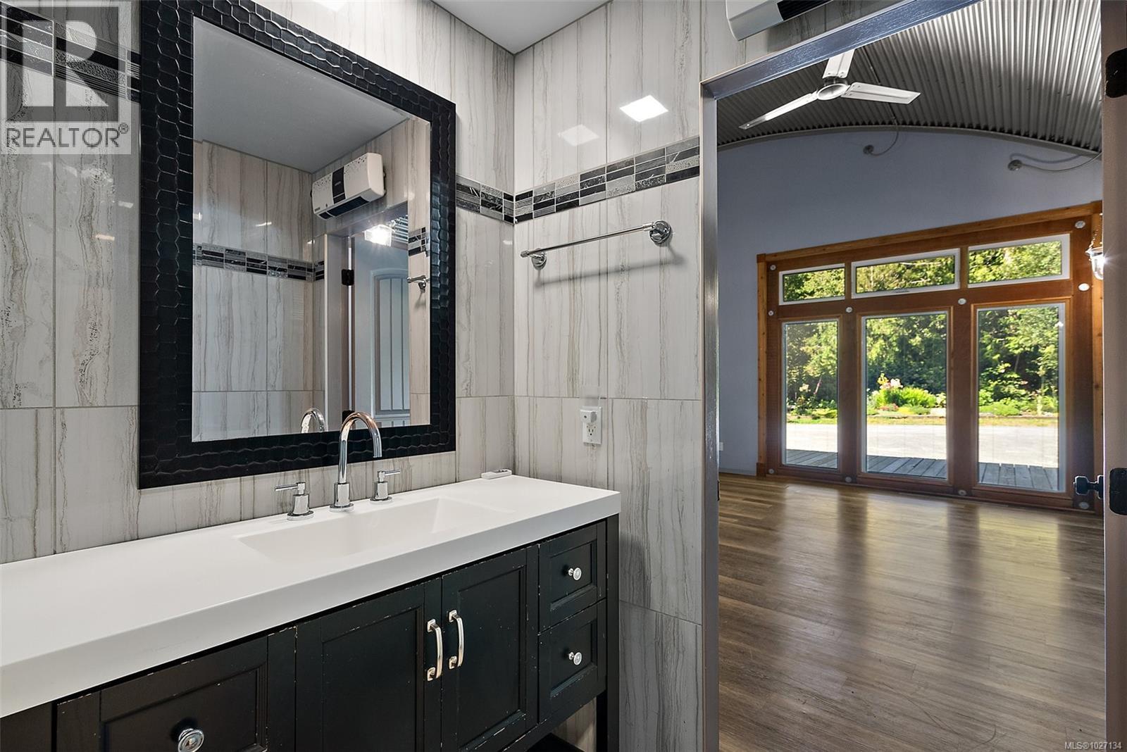  5523 Croydon Place, Sooke