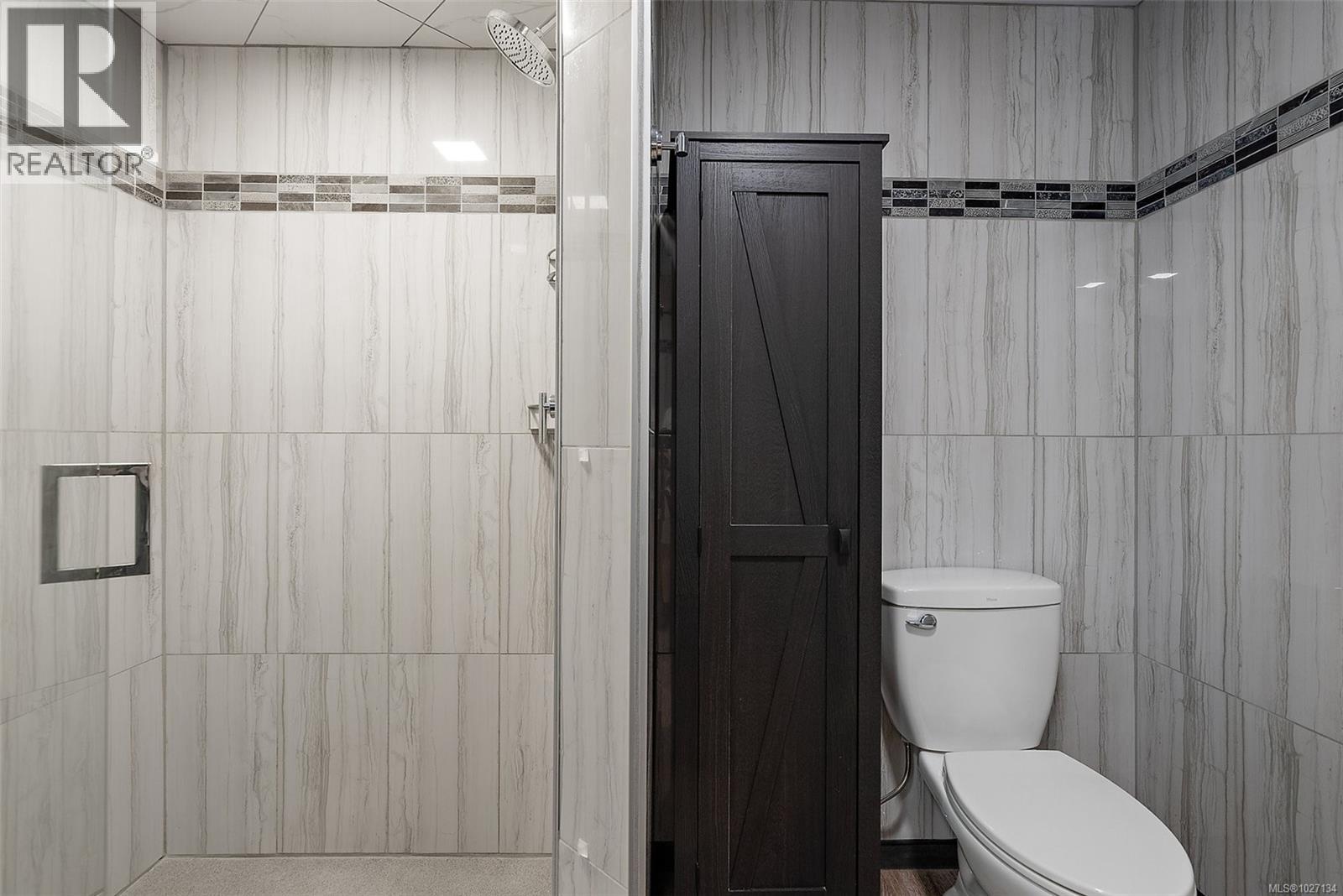  5523 Croydon Place, Sooke