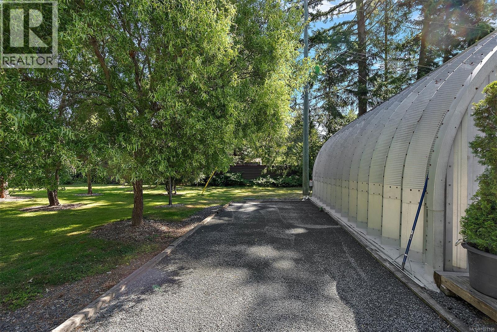  5523 Croydon Place, Sooke