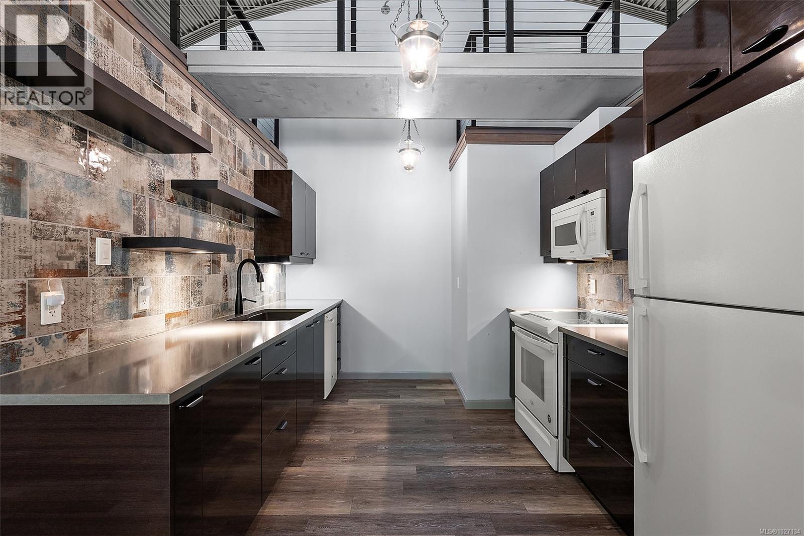  5523 Croydon Place, Sooke