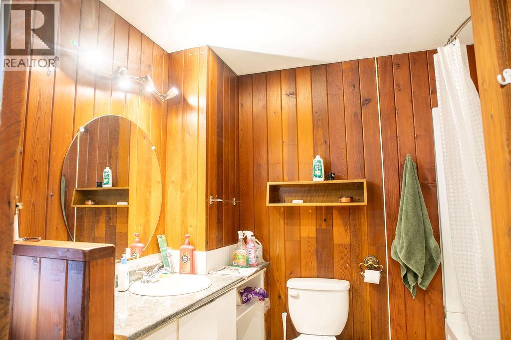 621 8TH AVENUE LOT# 2 - 11