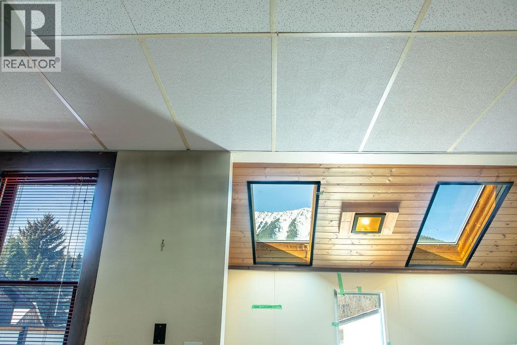 621 8TH AVENUE LOT# 2 - 12