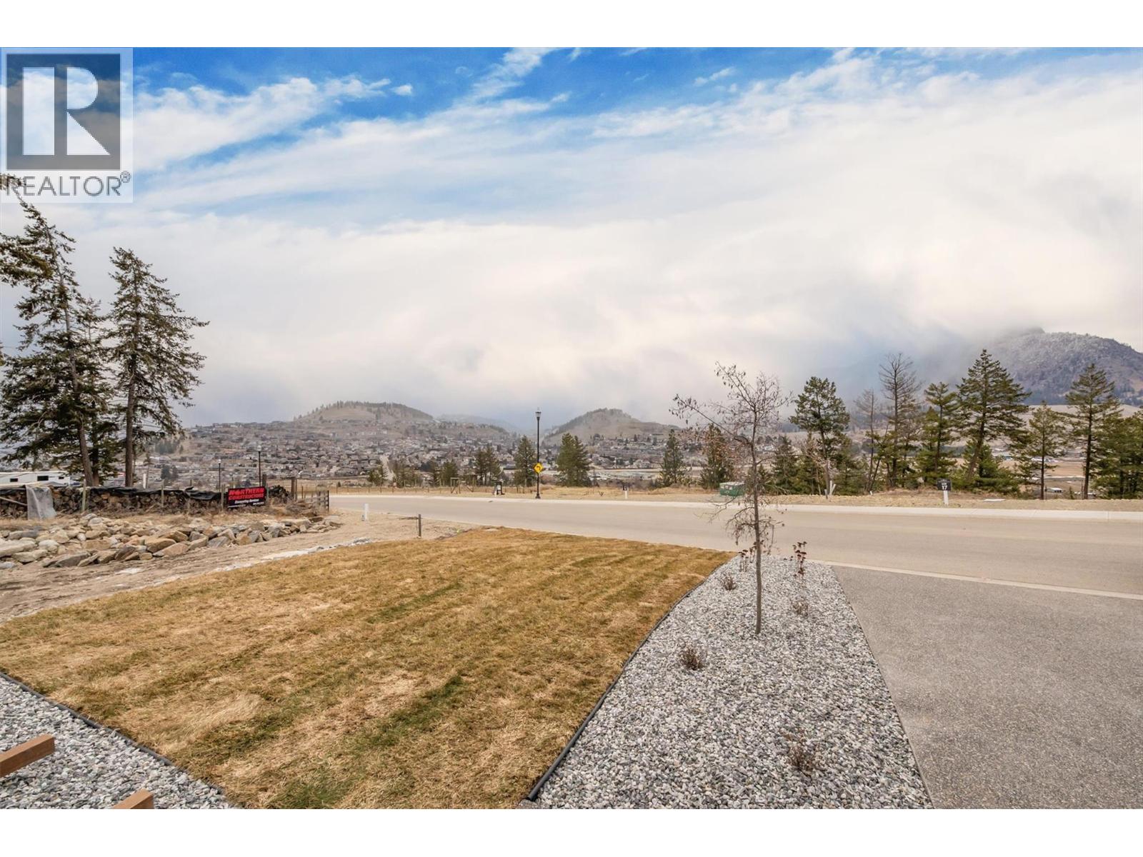  2115 Montenegro Drive, Kelowna