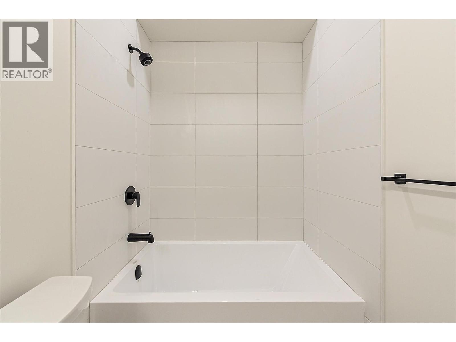  2115 Montenegro Drive, Kelowna