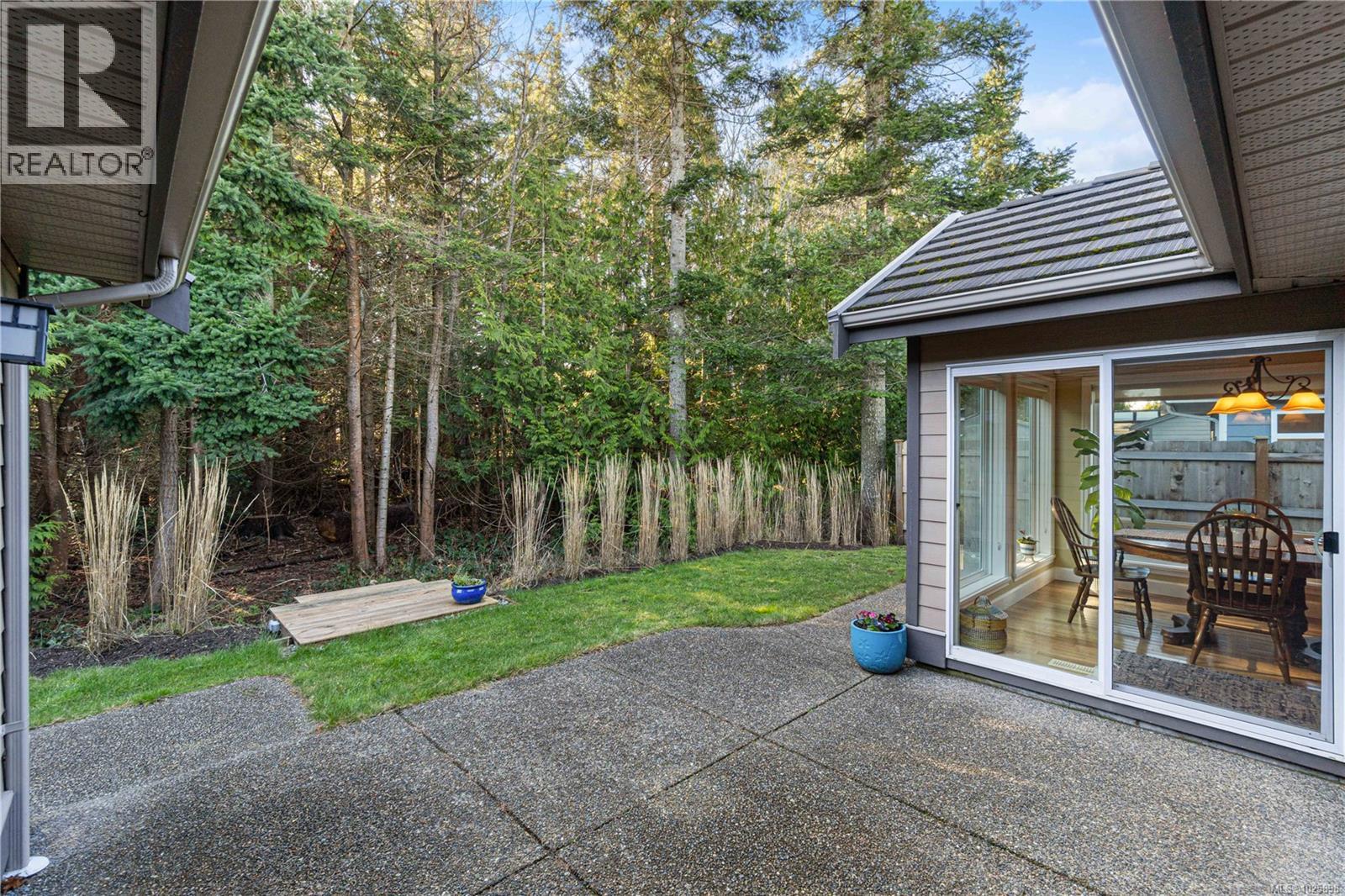 609 Viking Way, Parksville