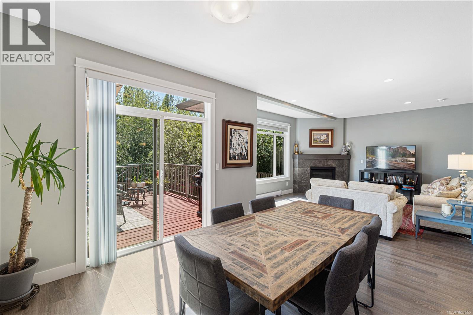 495 MENZIES RIDGE DR - 10