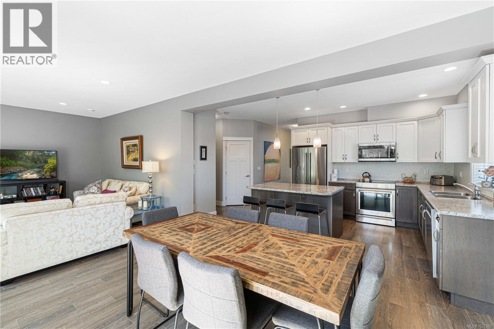 495 MENZIES RIDGE DR - 18