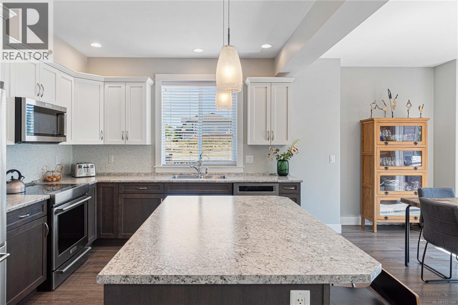 495 MENZIES RIDGE DR - 19