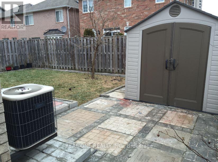 1 KENTLAND STREET, Markham (Wismer), Ontario