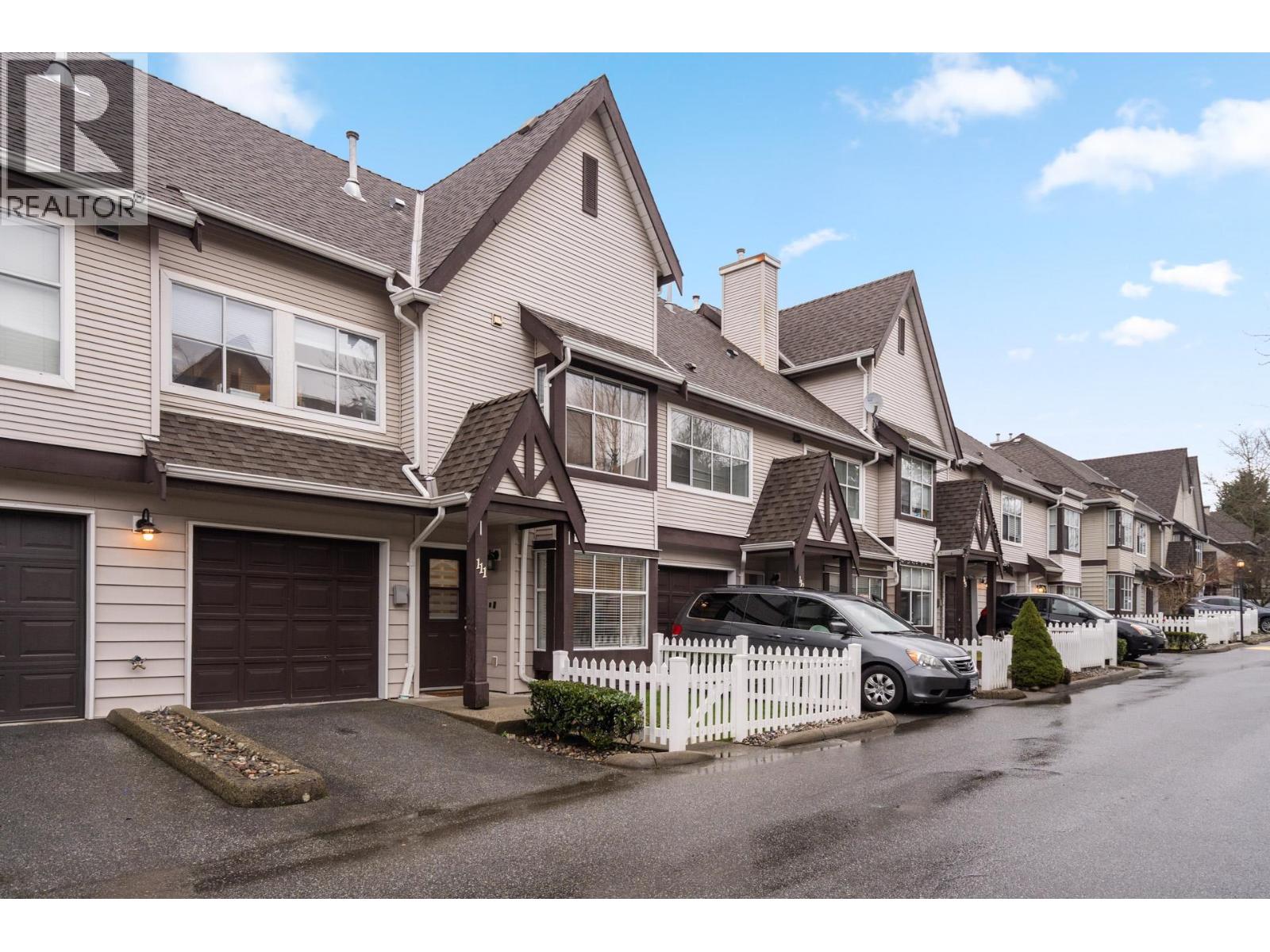 111 12099 237 STREET - Main photo, Maple Ridge, British Columbia