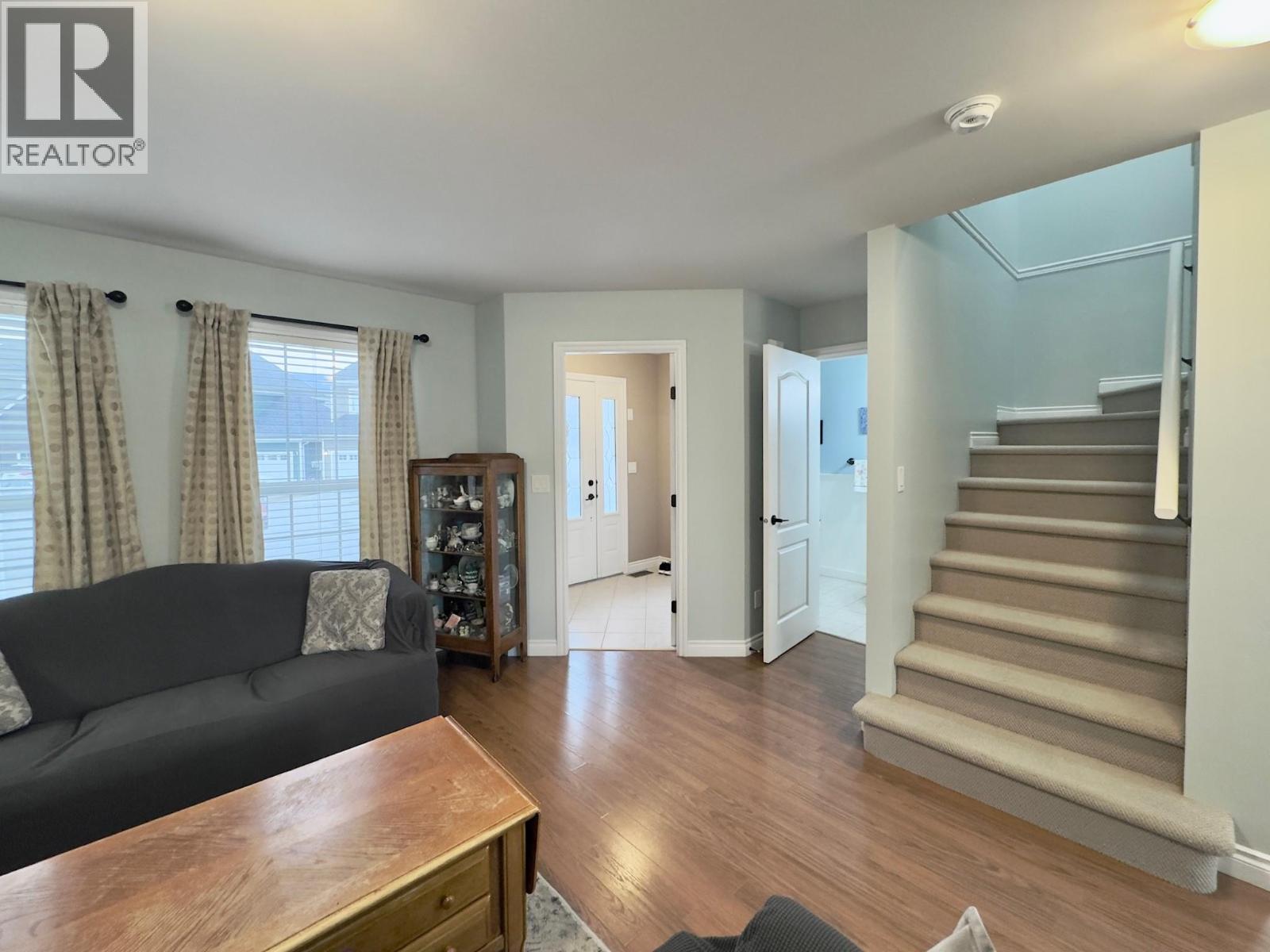 #114 340 Hastings Avenue - 34