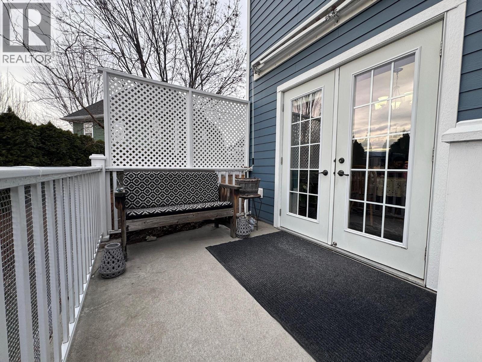 #114 340 Hastings Avenue - 70