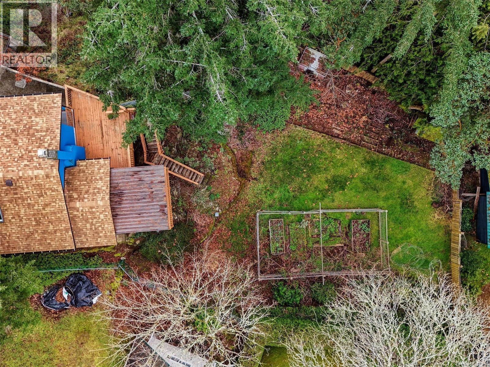  905 Gade Road, Langford