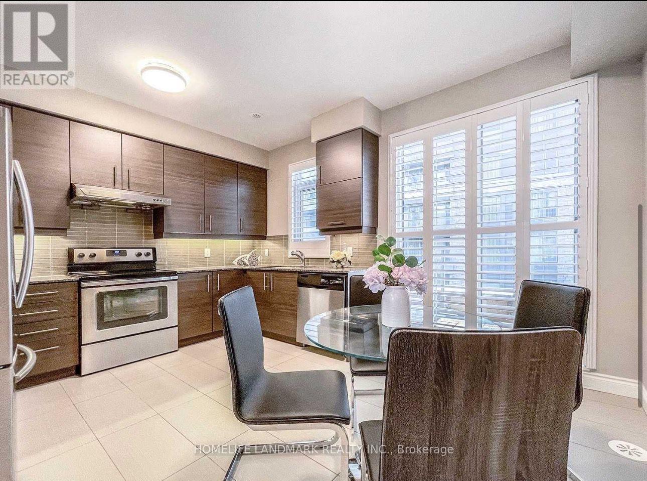 283 SOUTH PARK ROAD - Photo 3 of 10, Markham (Commerce Valley), Ontario