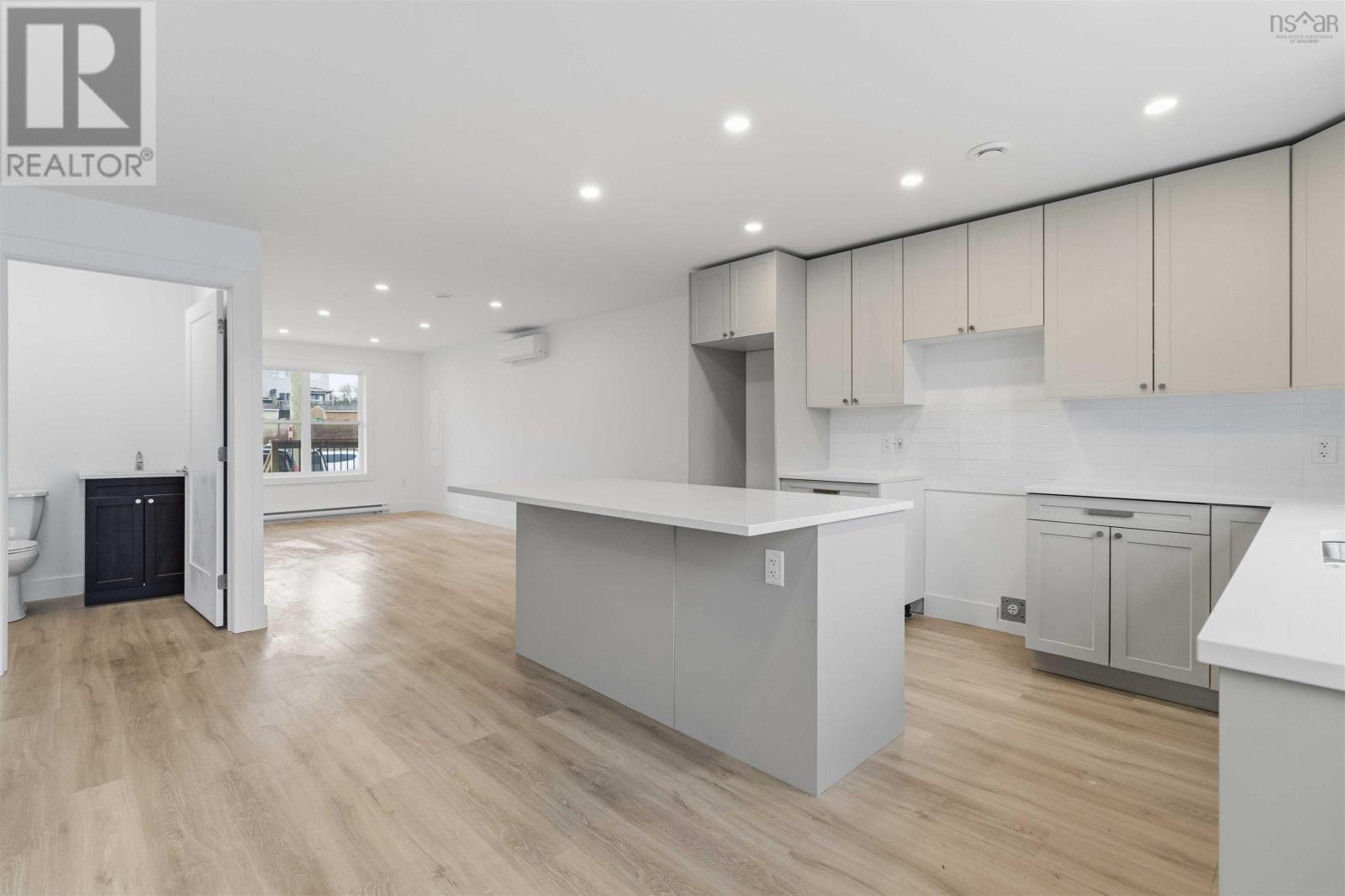 Property 8 of 46 of 4 Berm Street