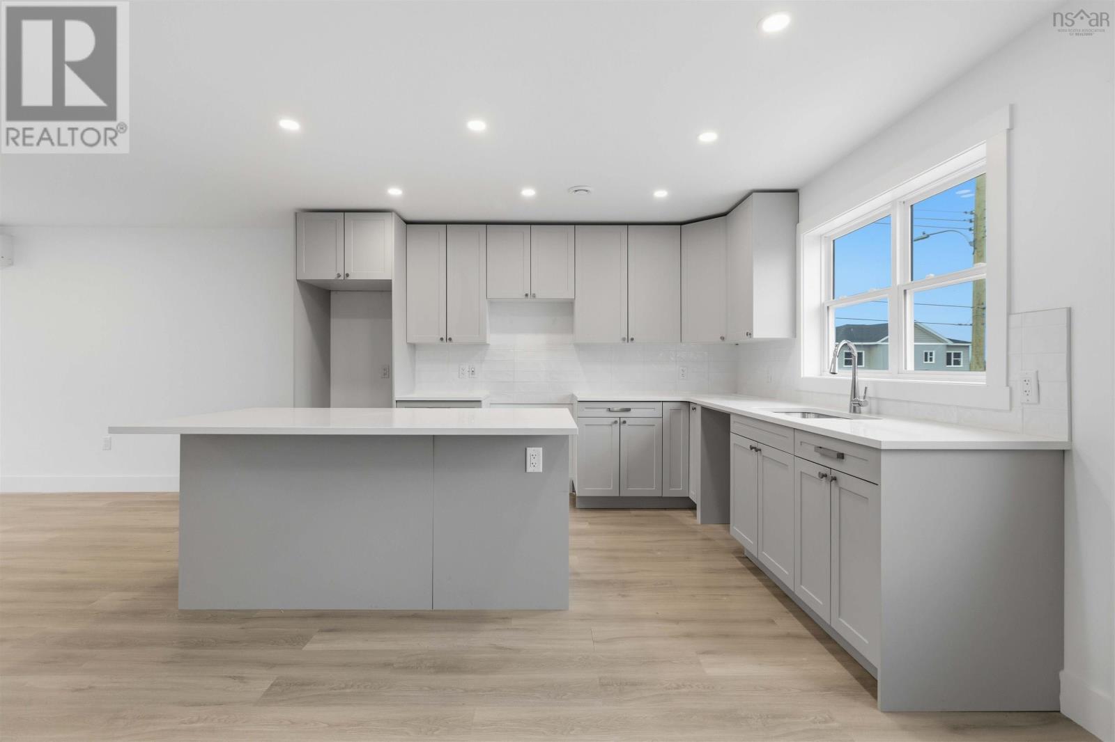 Property 9 of 46 of 4 Berm Street