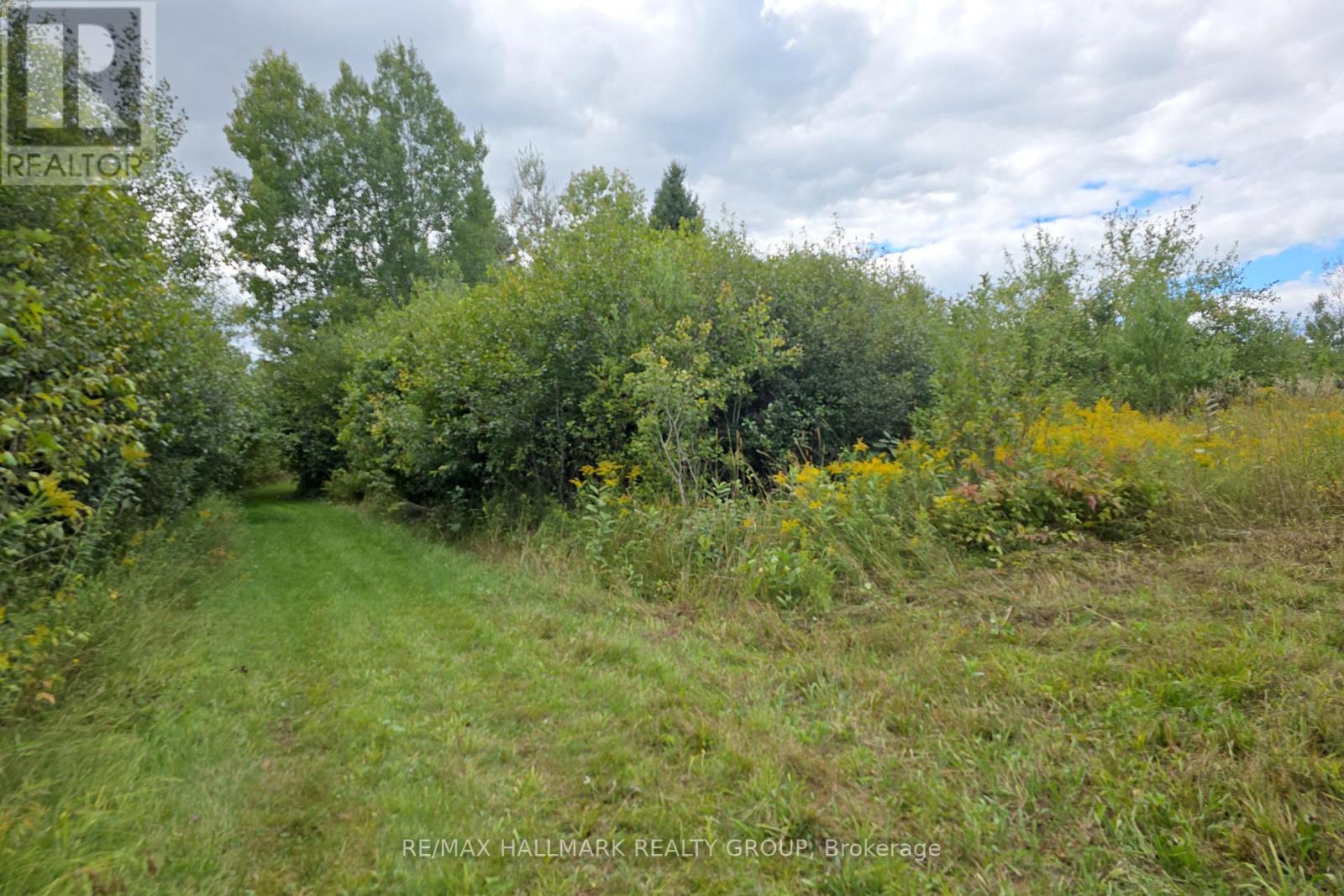 00 UPPER DWYER HILL ROAD — photo 18