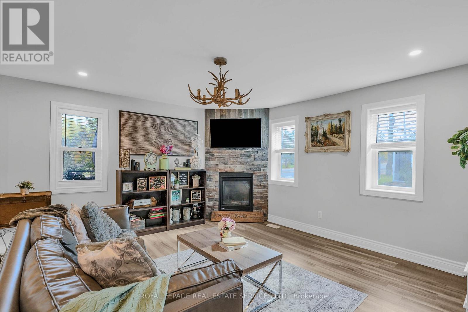 2834 COUNTY ROAD 124 W - 17