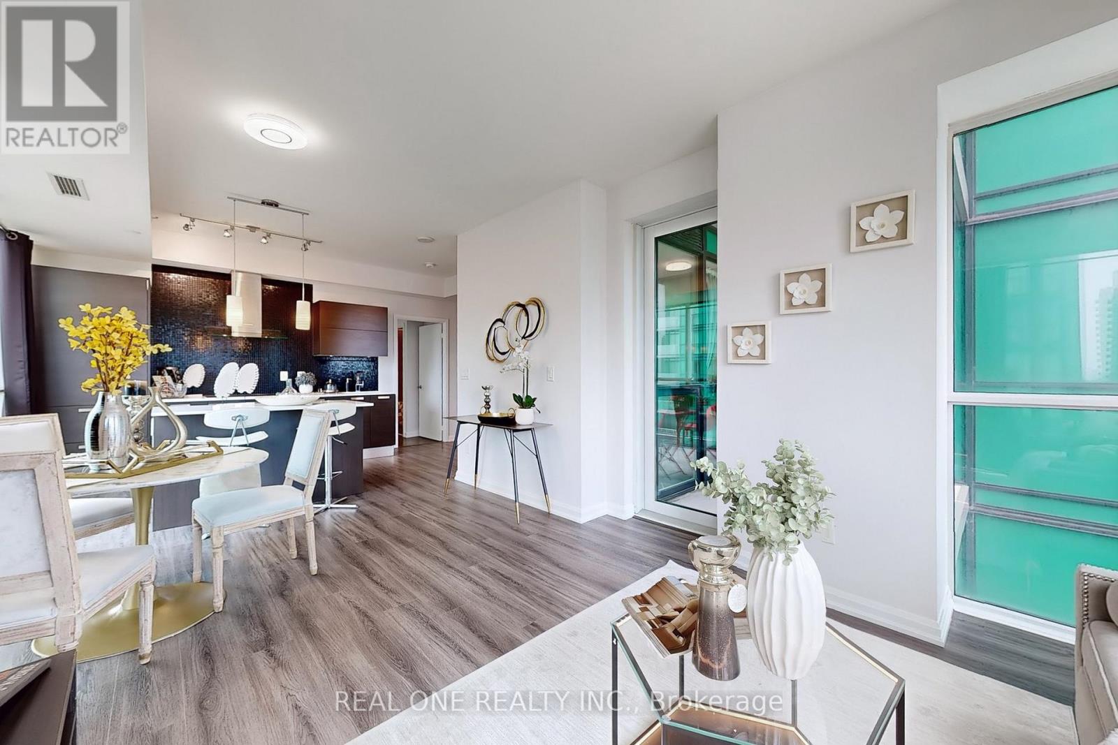 #1508 11 BOGERT AVENUE - 23
