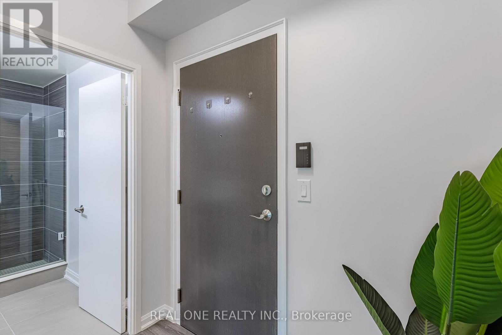 #1508 11 BOGERT AVENUE - 37