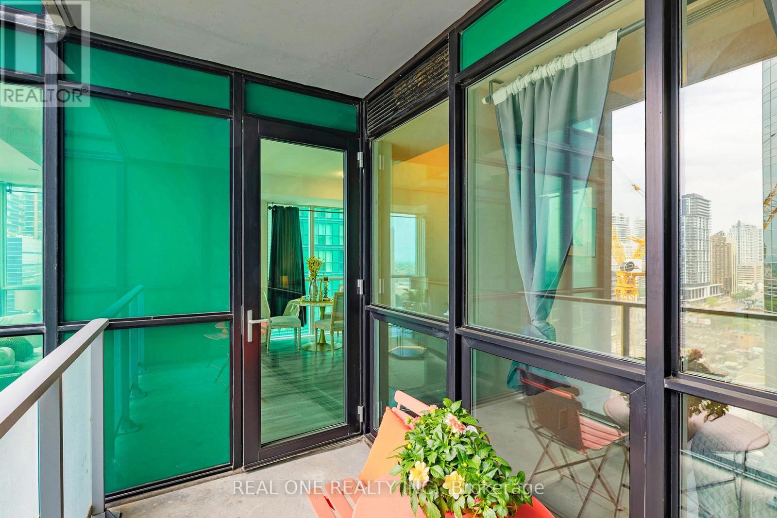 #1508 11 BOGERT AVENUE - 40