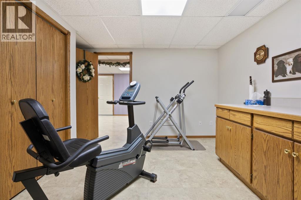 Single Family House Bungalow for Sale in   Street Victoria Park Camrose 