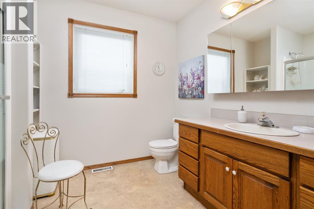 Single Family House Bungalow for Sale in   Street Victoria Park Camrose 