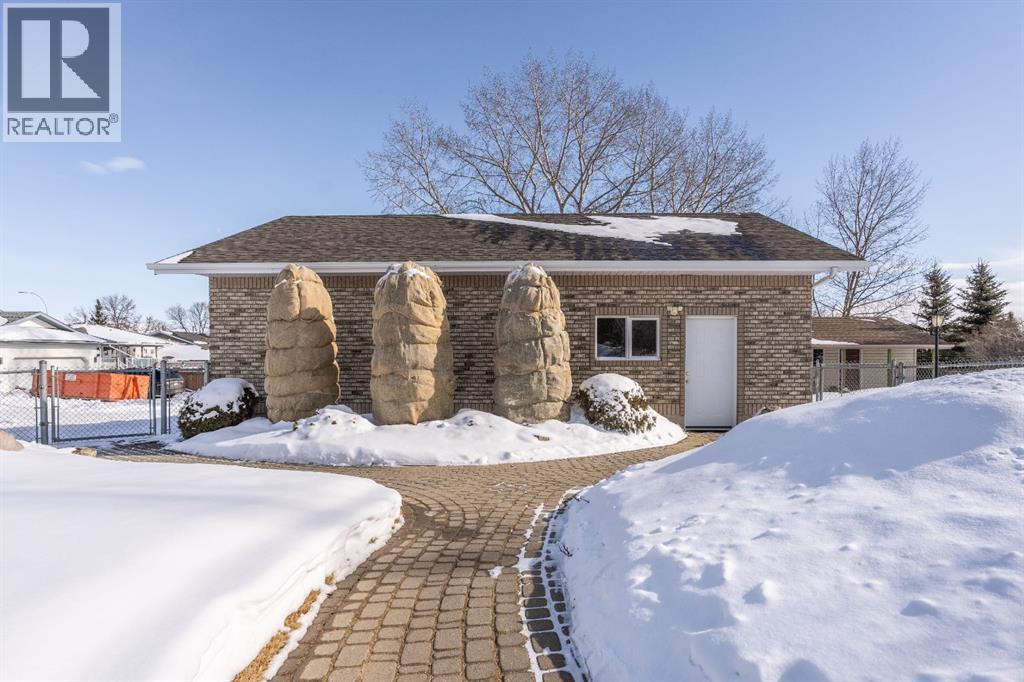 Single Family House Bungalow for Sale in   Street Victoria Park Camrose 