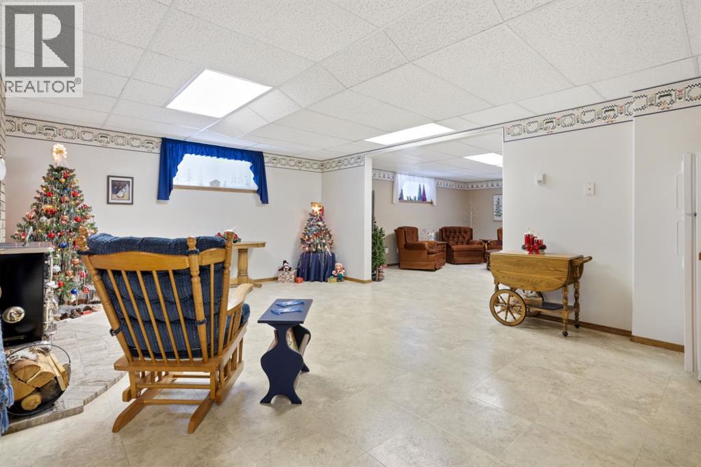 Single Family House Bungalow for Sale in   Street Victoria Park Camrose 