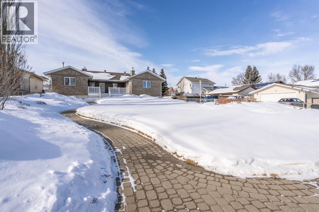 Single Family House Bungalow for Sale in   Street Victoria Park Camrose 