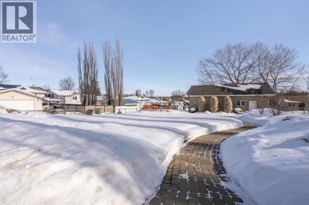 Single Family House Bungalow for Sale in   Street Victoria Park Camrose 