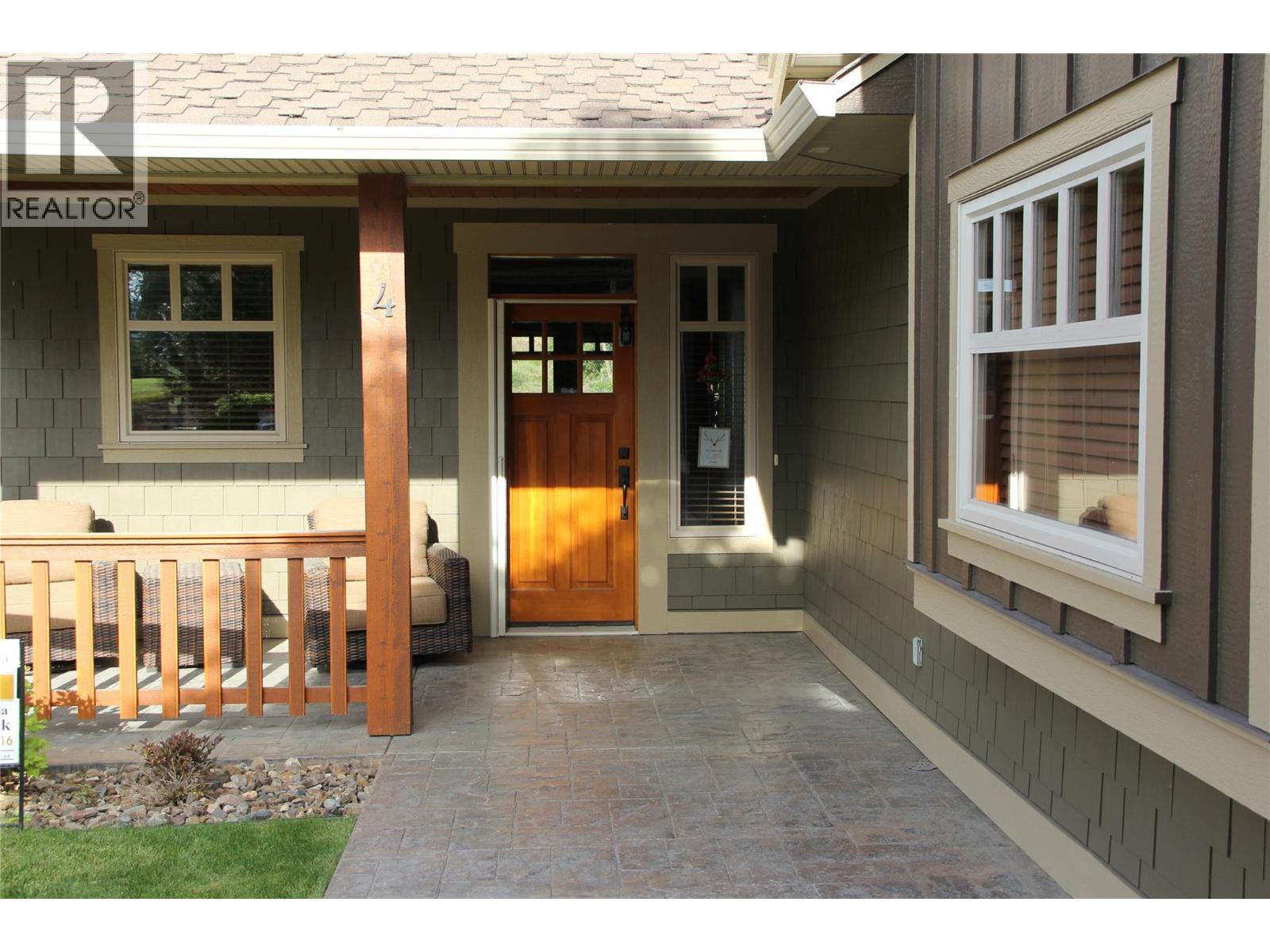 27 Birdie Lake Drive Unit# 4, Vernon