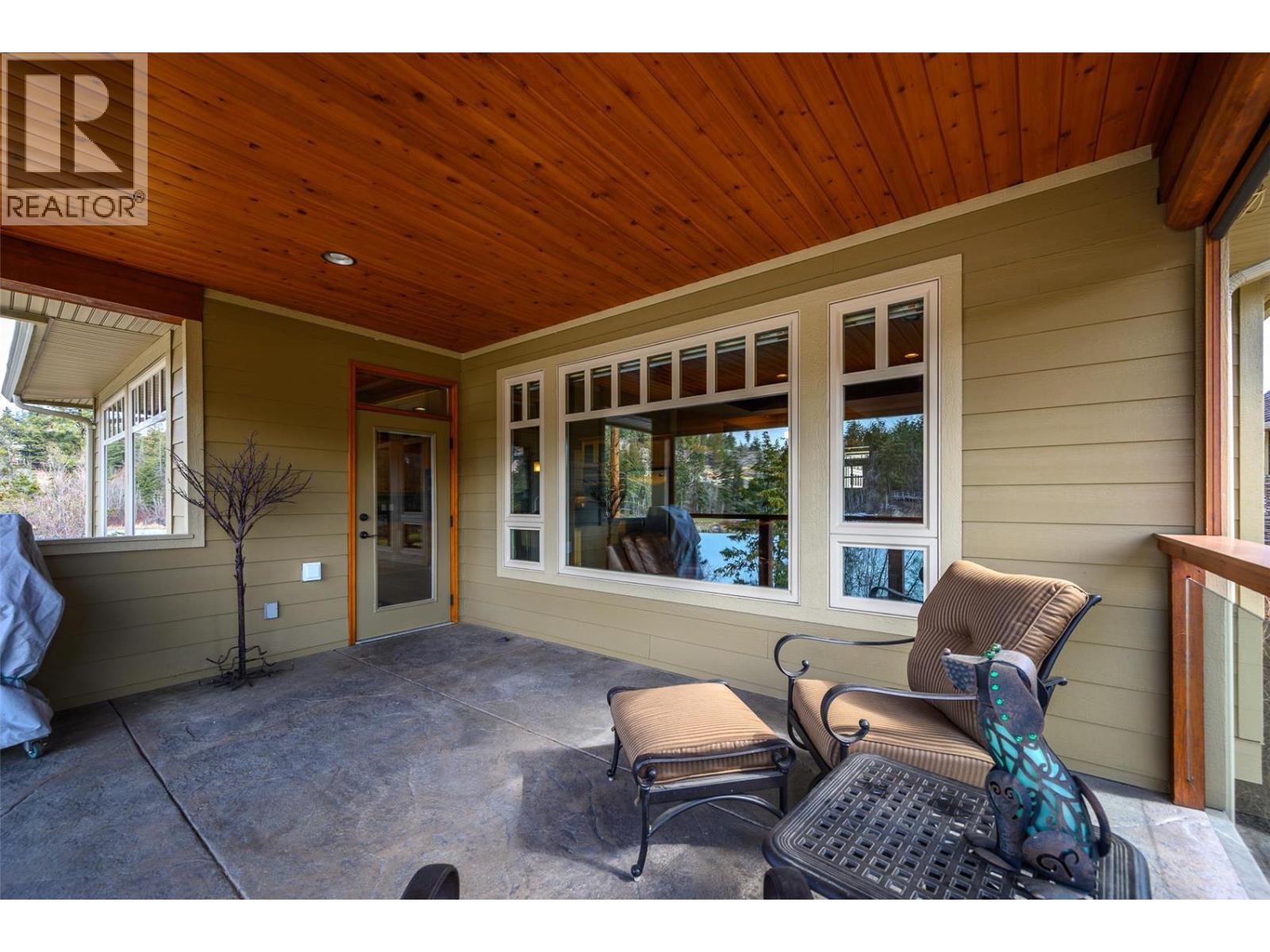 27 Birdie Lake Drive Unit# 4, Vernon